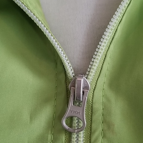 Eddie Bauer windbreaker - Picture 6 of 8
